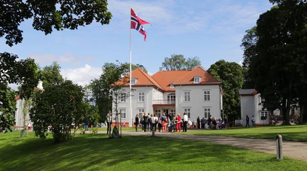 Prédio onde foi declarada a independência da Noruega