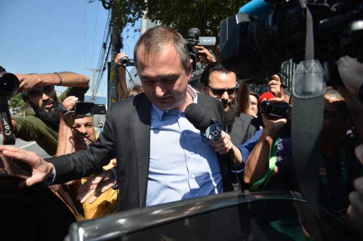 Joesley Batista deixa sede da Superintendência da PF após prestar depoimento no dia 5/9