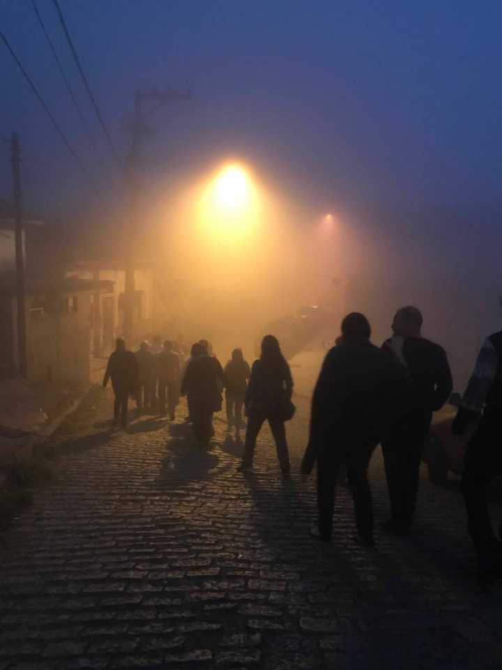 A neblina faz parte do cenário em Paranapiacaba, na Grande São Paulo