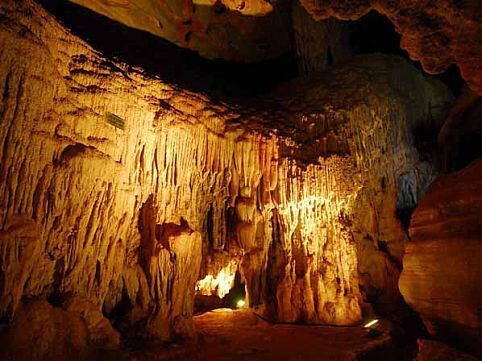 A gruta da Lapinha foi descoberta por volta de 1835 pelo naturalista dinamarquês Peter Lund