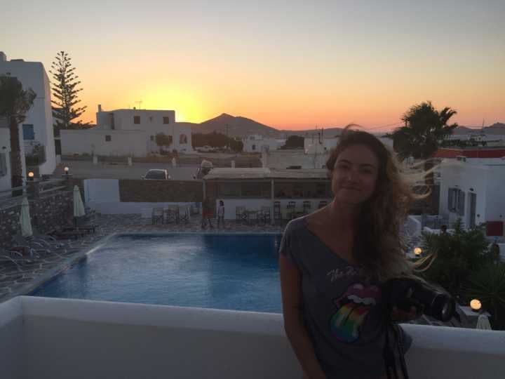 “Vivo de arrumar a mochila e com sorte ter um armário para guardar as roupas”, diz Carol sobre a vida nômade