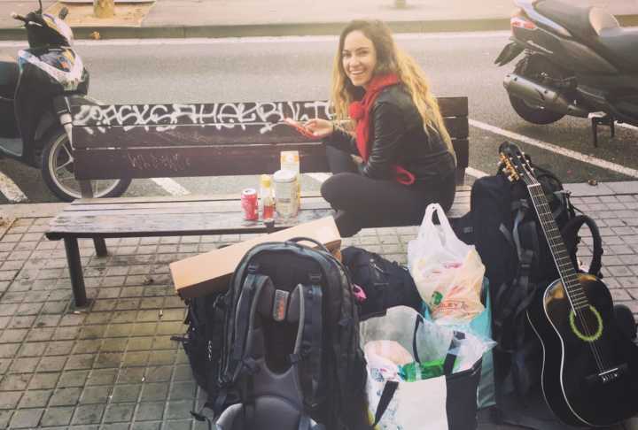 A designer gráfica Carol Folegatti está há mais de um ano mochilando pelo mundo