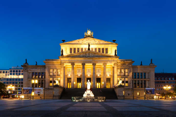 fachada da Ópera de Berlim
