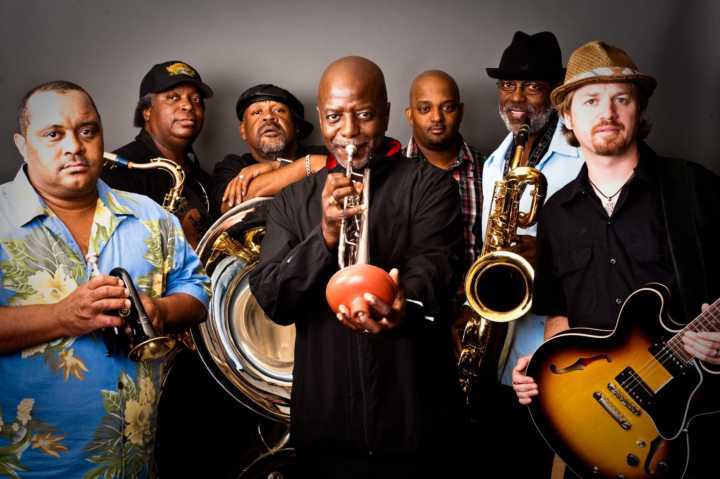 Mesclando jazz tradicional com uma pitada de modernidade e muito bom humor, a Orleans Street Jazz Band já é um clássico do festival