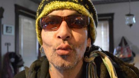 Chuck Mosley tinha 57 anos