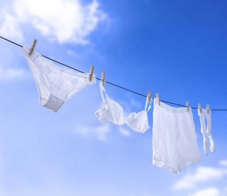 Pesquisadores encontraram 10 mil bactérias e fungos em roupas íntimas usadas, após várias lavagens, e também em peças novas.