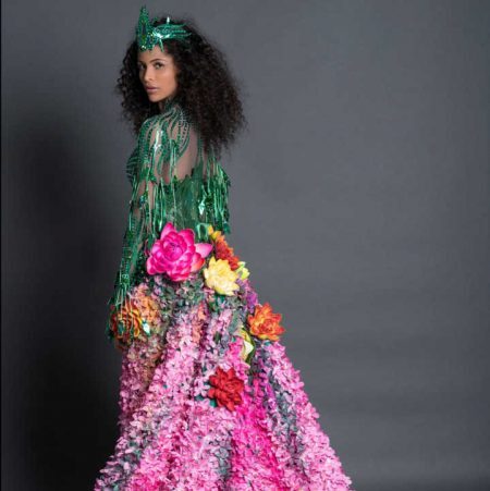 Monalysa Alcantara com o vestido“Deusa Protetora da Natureza”