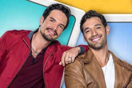 Casal gay da novela “Papá a Toda Madre”