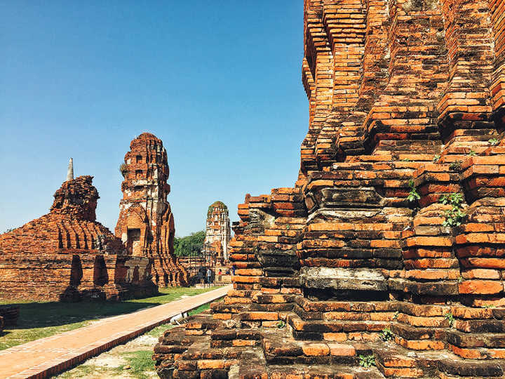 Ayutthaya possui inúmeros templos que podem ser visitados