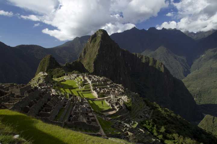 Vista panorámica de la ciudadela de Machu Picchu.