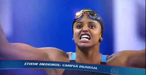 Etiene Medeiros é a 1ª campeã mundial do país na natação