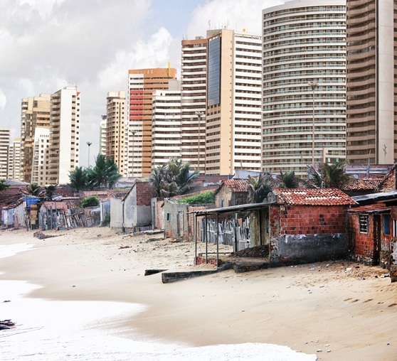 Um dos dez países mais desiguais do mundo, Brasil vive epidemia de violência nos grandes centros urbanos