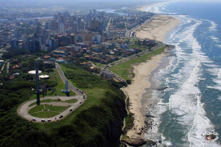 Vista panorâmica da cidade de Torres, no litoral gaúcho