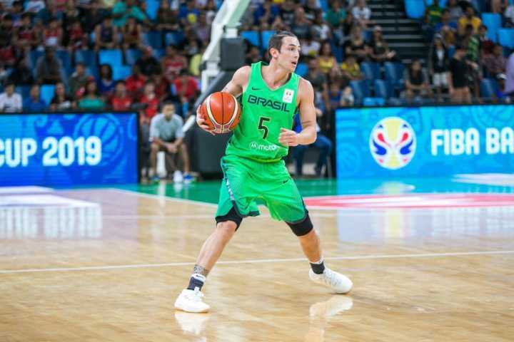 Ricardo Fischer, armador da seleção brasileira de basquete e do Bilbao Basket