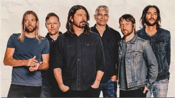 As bandas Foo Fighters e Queens of Stone Age fazem uma turnê pelo Brasil