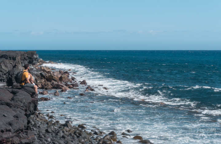 Black Sand Beach, em Big Island (Havaí, EUA).