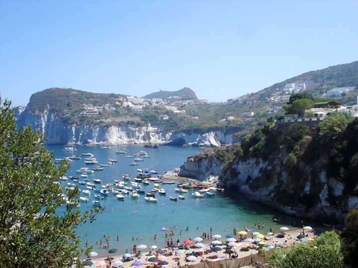 Ilha de Ponza, Itália
