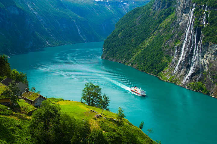 O Geirangerfjorden, a grande estrela do lugar