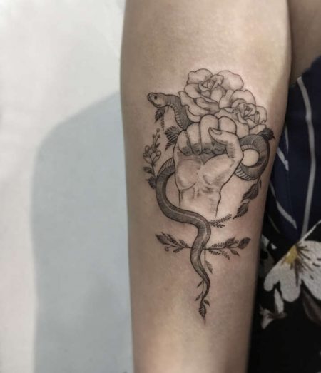 Girl Power: 32 tatuagens feministas para inspirar e empoderar