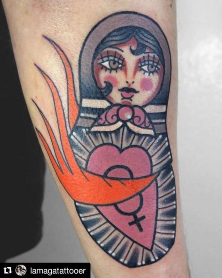 Girl Power: 32 tatuagens feministas para inspirar e empoderar