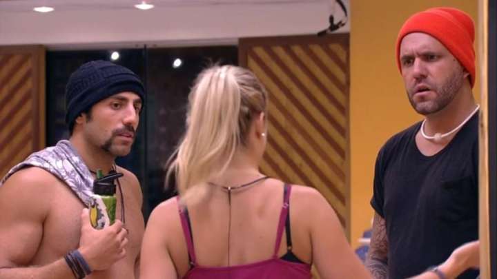 BBB 18: Jéssica se desentende com Caruso após eliminação de Lucas