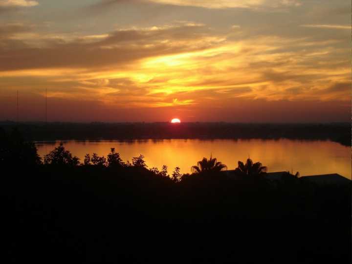 O pôr-do-sol do Guaíba é quase um patrimônio gaúcho