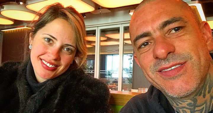 Henrique Fogaça se casa com a engenheira química Carine Ludvic