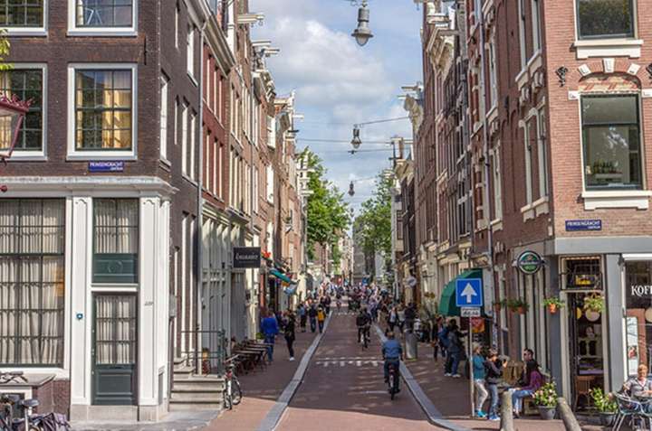 As 9 streets: junção de ruas badaladas virou atração turística em Amsterda