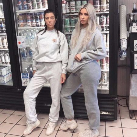 Kourtney e Kim Kardashian