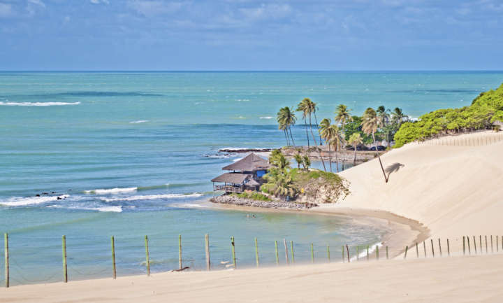 Vista da praia no Parque das Dunas