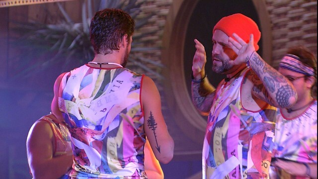 BBB 18: Caruso faz brincadeira com Breno e Ana Clara, e sister sai de perto