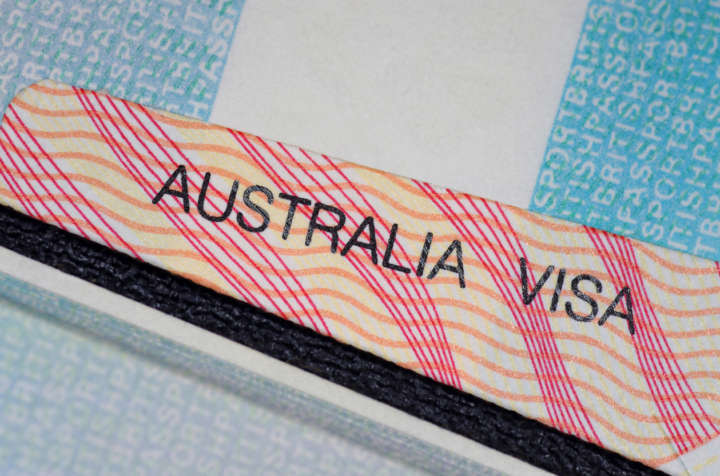 O visto para Austrália é a partir de 560 dólares australianos (cerca de R$ 1.500)