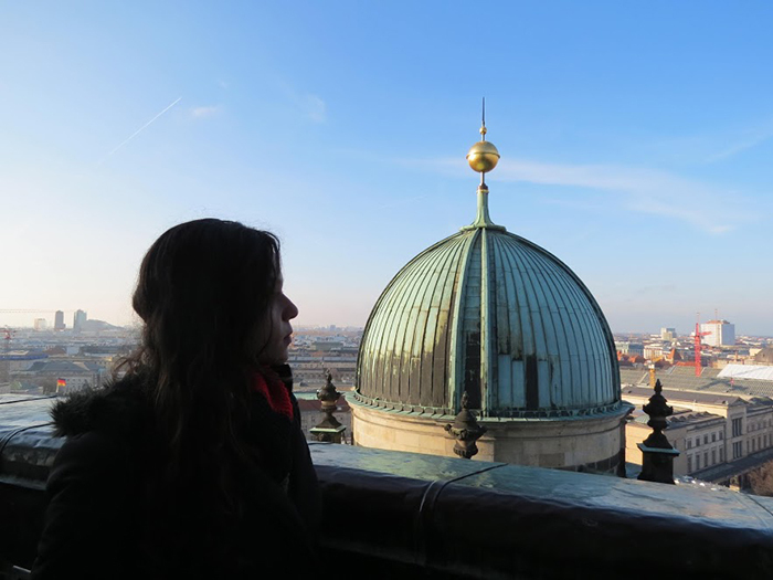 Reflexões no alto da Berliner Dom. Berlim, Alemanha