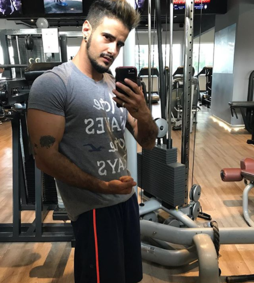 Tarso Brant muda nome no RG e comemora nas redes sociais