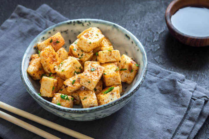 Tofu tem mais cálcio que o leite, porém nosso organismo absorve menos