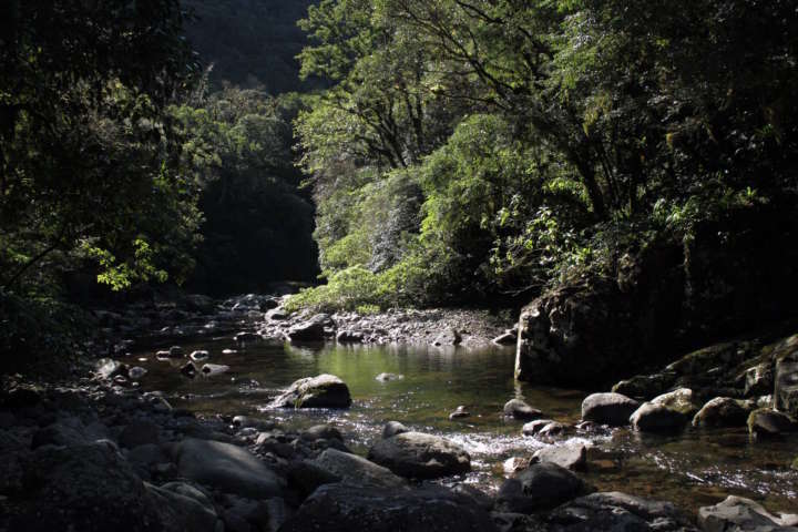 Trilha do Tigre Preto, no Interior do cânion Fortaleza