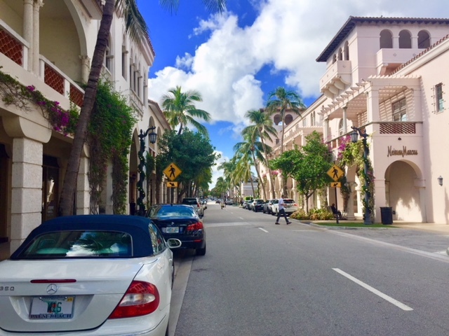 A doce vida dos milionários em Palm Beach