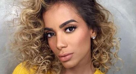 Anitta repudiou o uso de sua imagem em campanhas políticas