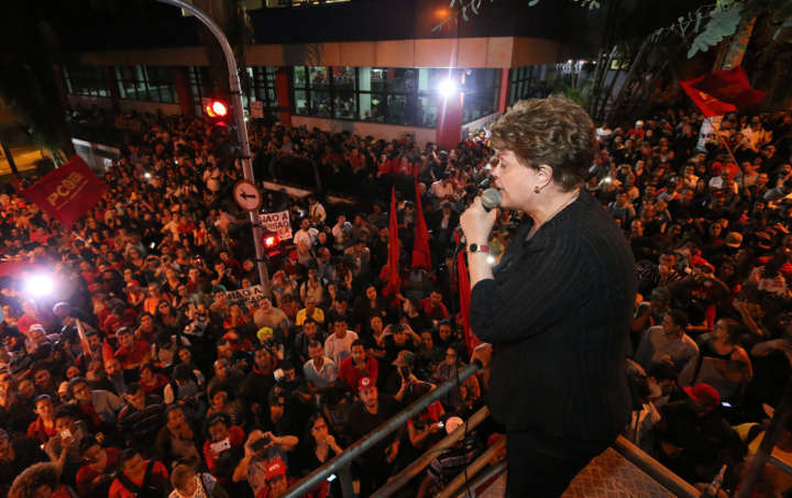 Vigília no sindicato em solidariedade a Lula