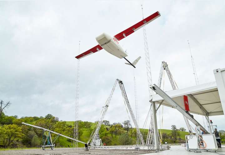 Lançamento do equipamento, que leva encomendas de até 1,5 kg em seu interior