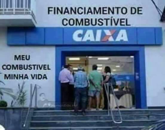 Meme que minha família mandou pelo zap zap durante a greve dos caminhoneiros