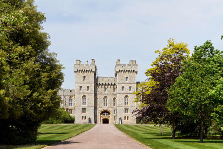 O castelo de Windsor, uma das residências oficiais da rainha Elizabeth 2ª