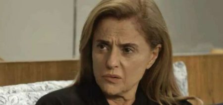 Sophia (Marieta Severo) em “O Outro Lado do Paraíso”