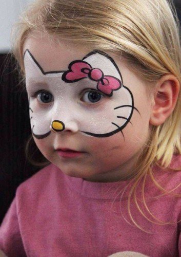 Maquiagem é opção barata para fantasia de Carnaval das crianças