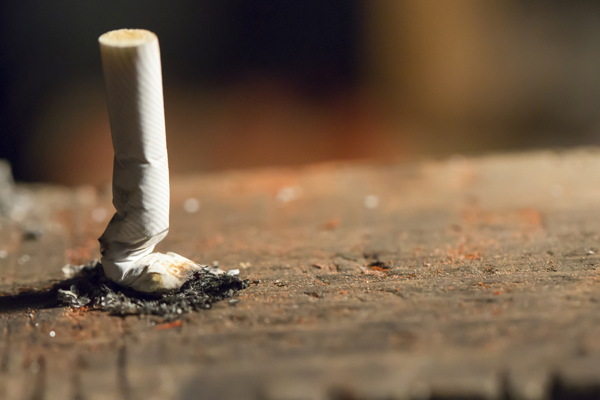 Pesquisas sobre a Doença de Crohn indica que o tabagismo é um dos fatores diretamente ligada ao surgimento e agravamento da condição – iStock/Getty Images