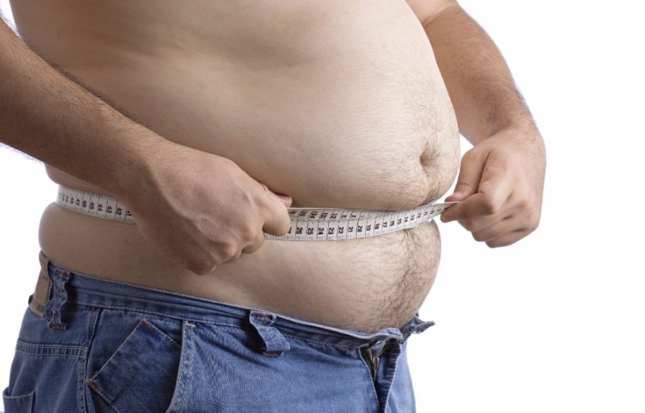 Obesidade aumenta a chance de complicações como pressão alta, diabetes e doenças cardiovasculares