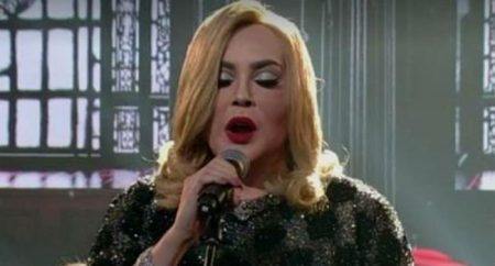 Adele foi criticada pelos internautas por imitação de Adele