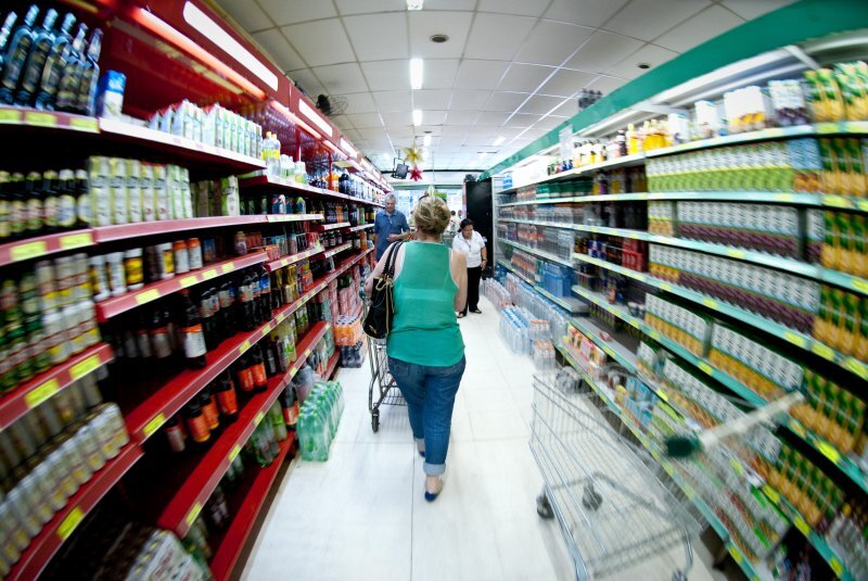 Com algumas dicas é possível economizar mais nas compras de supermercado