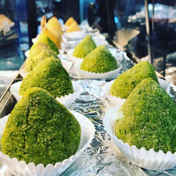 Coxinhas de espinafre, R$ 8,90 cada
