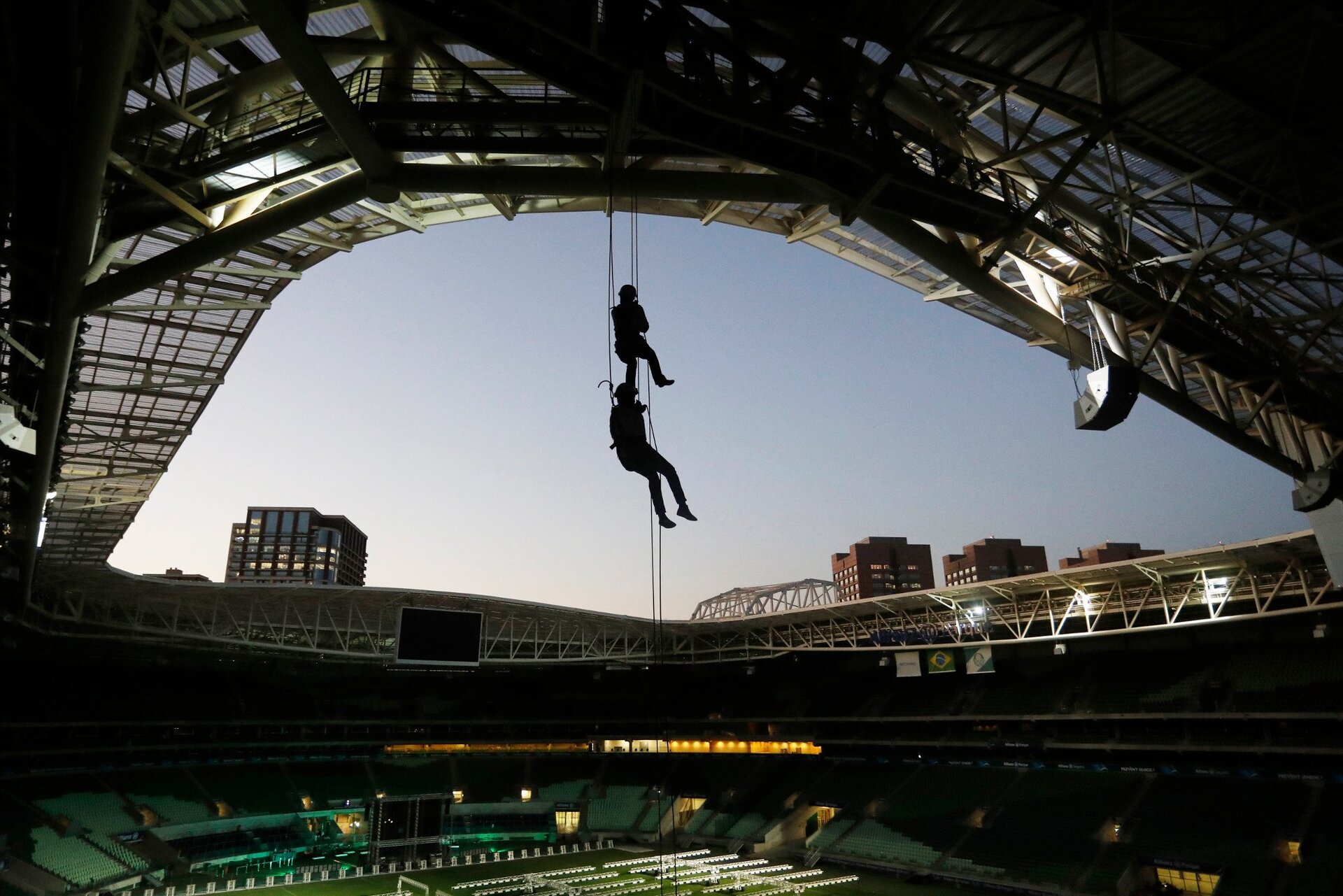 Rapel na Arena Allianz Parque, em São Paulo (foto: Divulgação)
